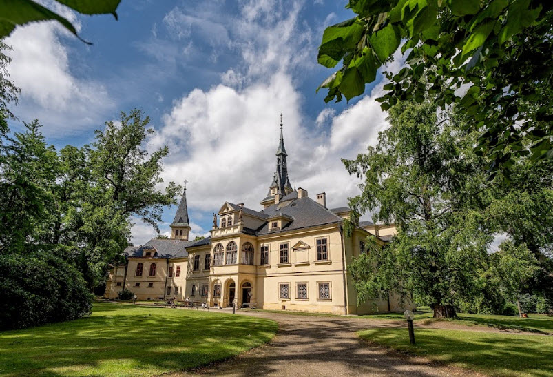 Lužany Castle, Lužany, Czechia, Czech Republic (Czechia)